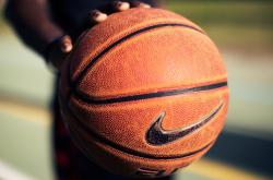 德罗巴焦点对战，Ming与40激战瑞士队分钟，比赛规则变更胜负难料！上演精彩一战